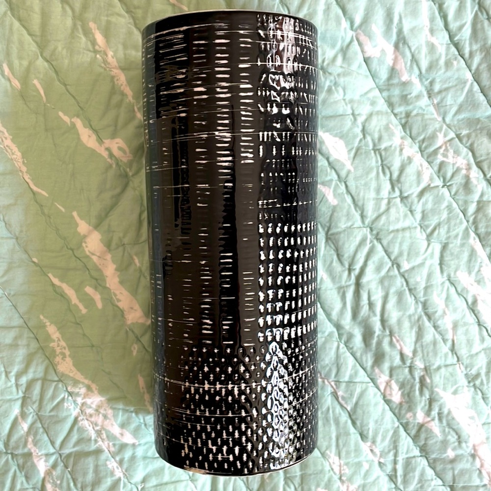 CB2 Vase - Black & White